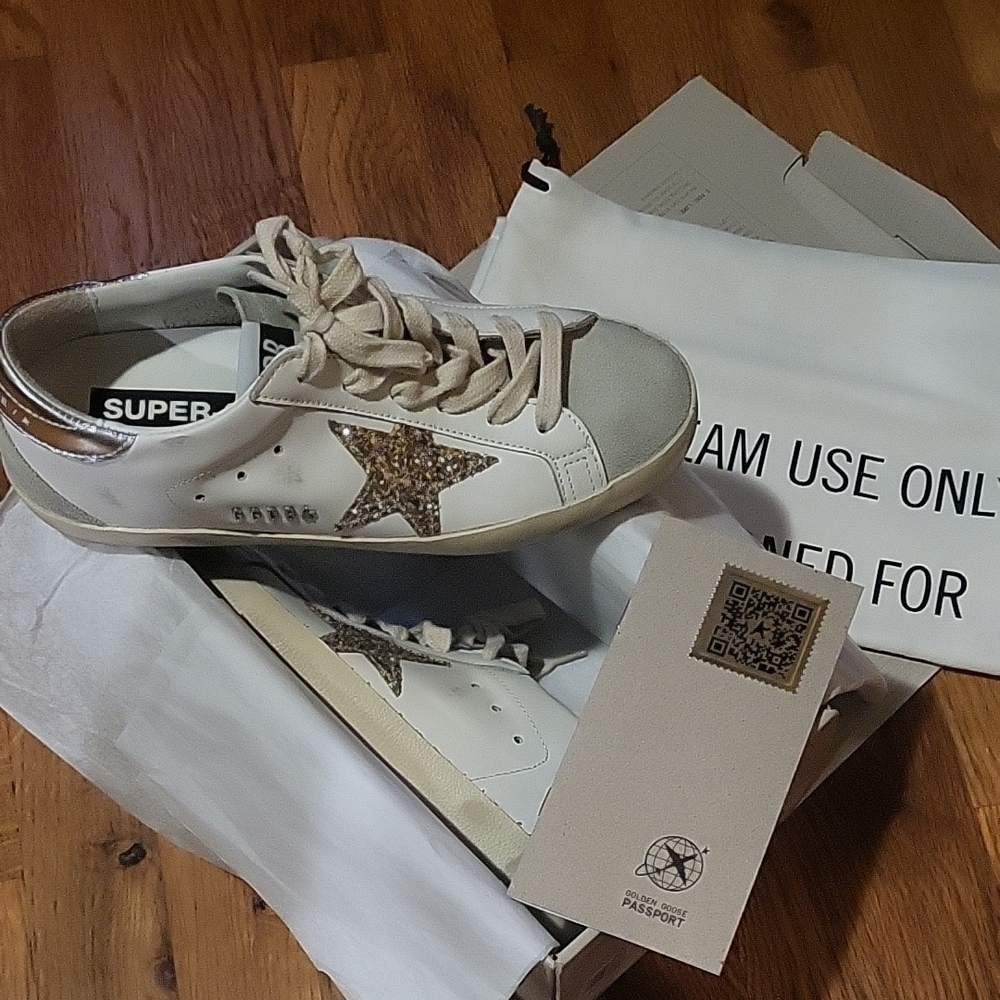 Golden Goose White Sneakers with Gold Star